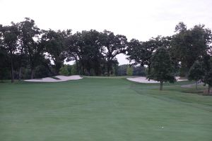 Butterfield (White) 9th Approach